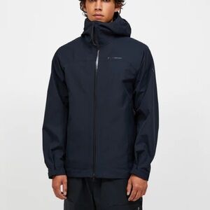 Peak Performance Men's Black Raincoat